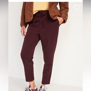 Old Navy Highwaisted brushed-twill pants